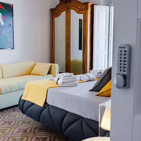 アマンテーア Dimora Cavour Bed & Breakfast エクステリア 写真