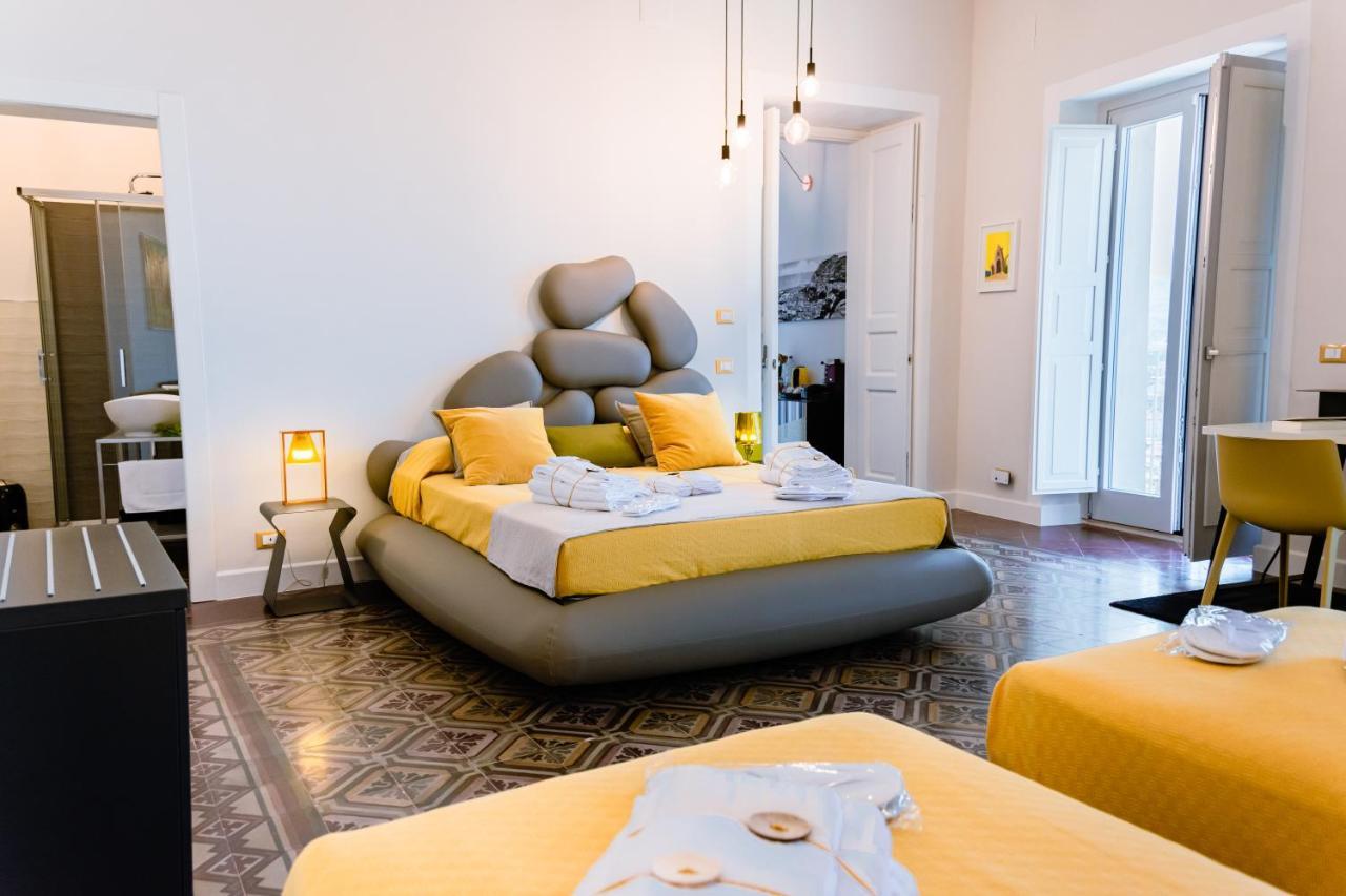アマンテーア Dimora Cavour Bed & Breakfast エクステリア 写真