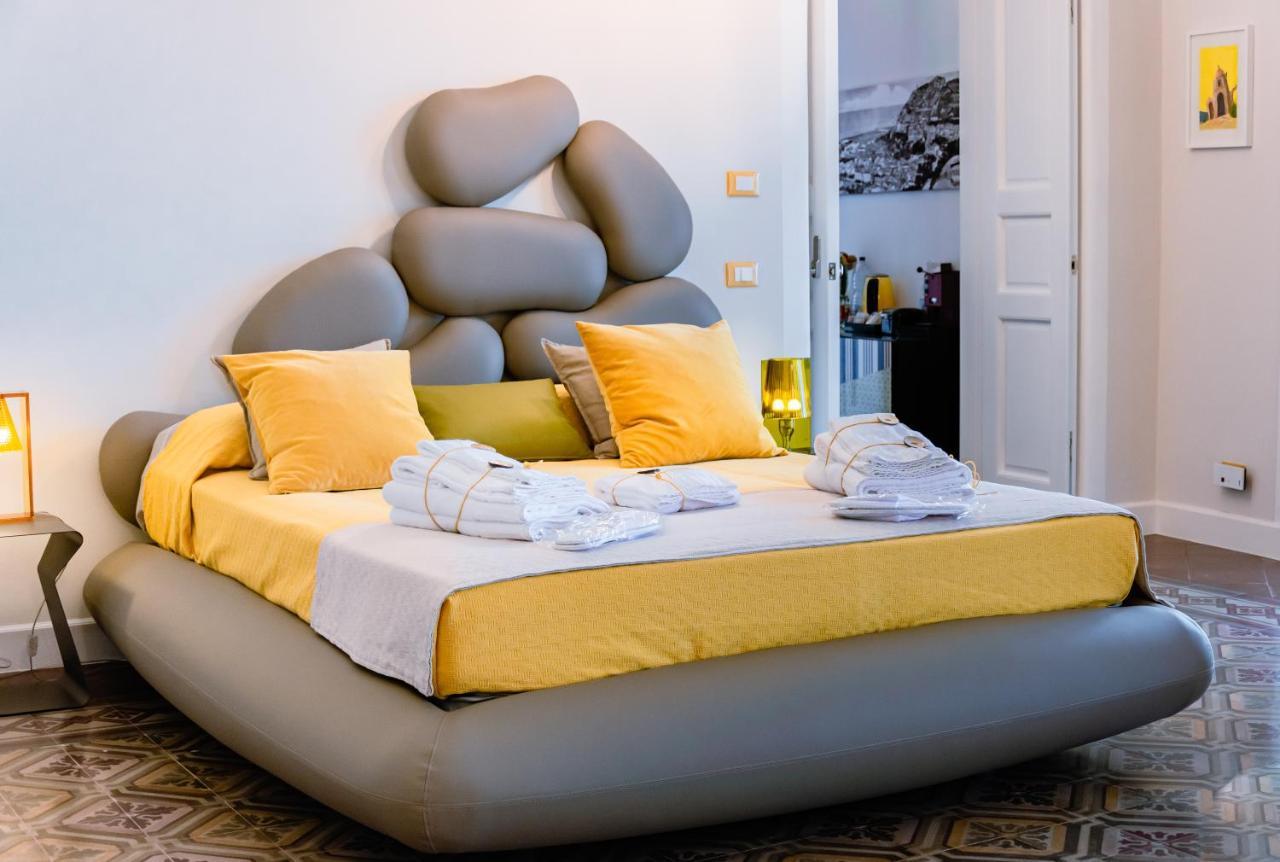 アマンテーア Dimora Cavour Bed & Breakfast エクステリア 写真