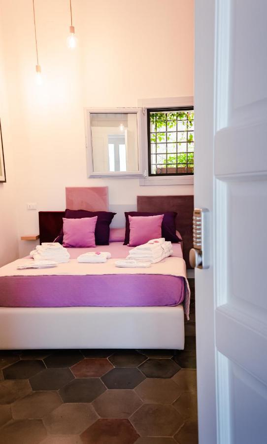 アマンテーア Dimora Cavour Bed & Breakfast エクステリア 写真