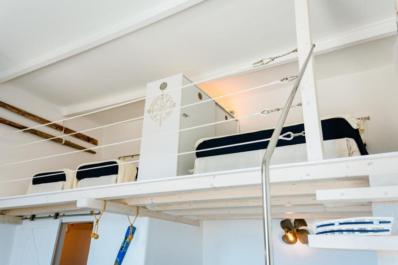アマンテーア Dimora Cavour Bed & Breakfast エクステリア 写真