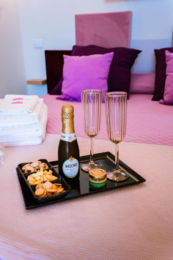 アマンテーア Dimora Cavour Bed & Breakfast エクステリア 写真
