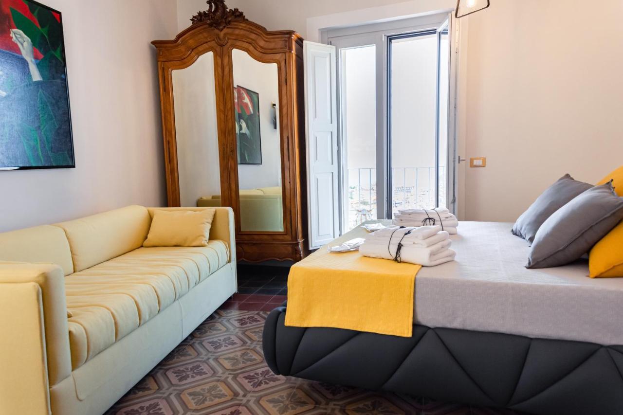 アマンテーア Dimora Cavour Bed & Breakfast エクステリア 写真